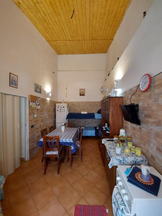 Ferienwohnung A Casa Da Pia Isola di Ustica Exterior foto